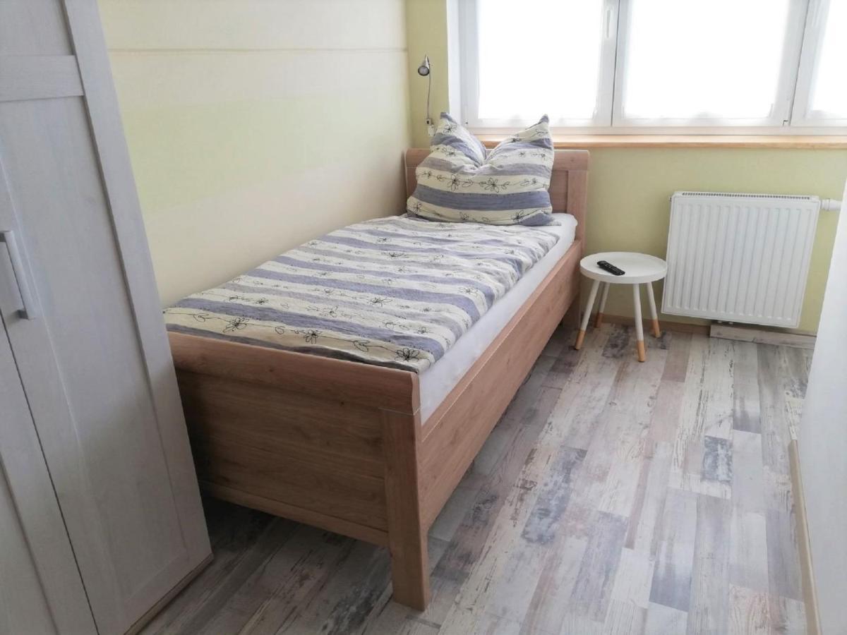 فندق Haus Monti Maria Lanzendorf المظهر الخارجي الصورة